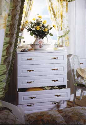 crown bedroom pic 5